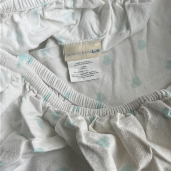 Pottery Barn Kids Flannel Sheet Set / Queen Set - White and Pale Blue - Picture 5 of 6